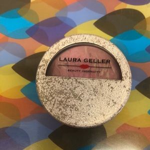 Laura Geller Blush-N-Brighten Hibiscus 🌺